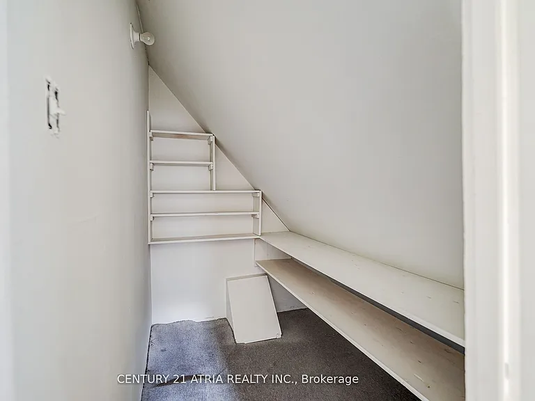 397 Parkside Dr — Photo 28