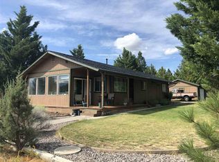 5101 Indian Island Dr, Weed, CA