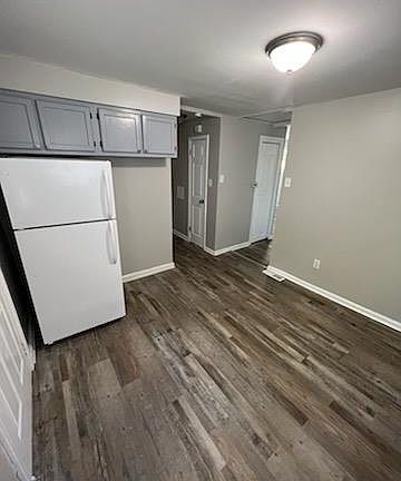 4th image of 5460 Hamilton Ave