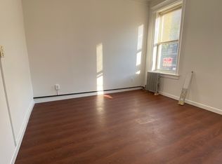 23-27 31st Dr #2, Astoria, NY 11106
