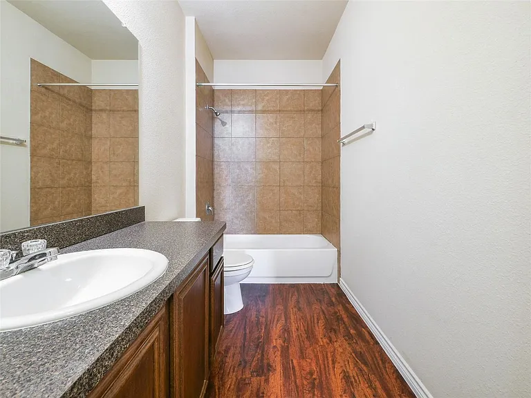 5409 Dolores Pl — Photo 22