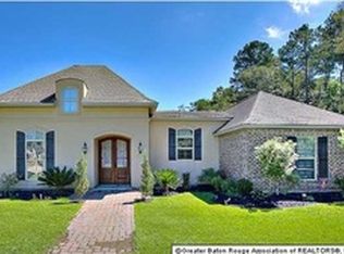 32294 Briarwood Ln, Walker, LA 70785