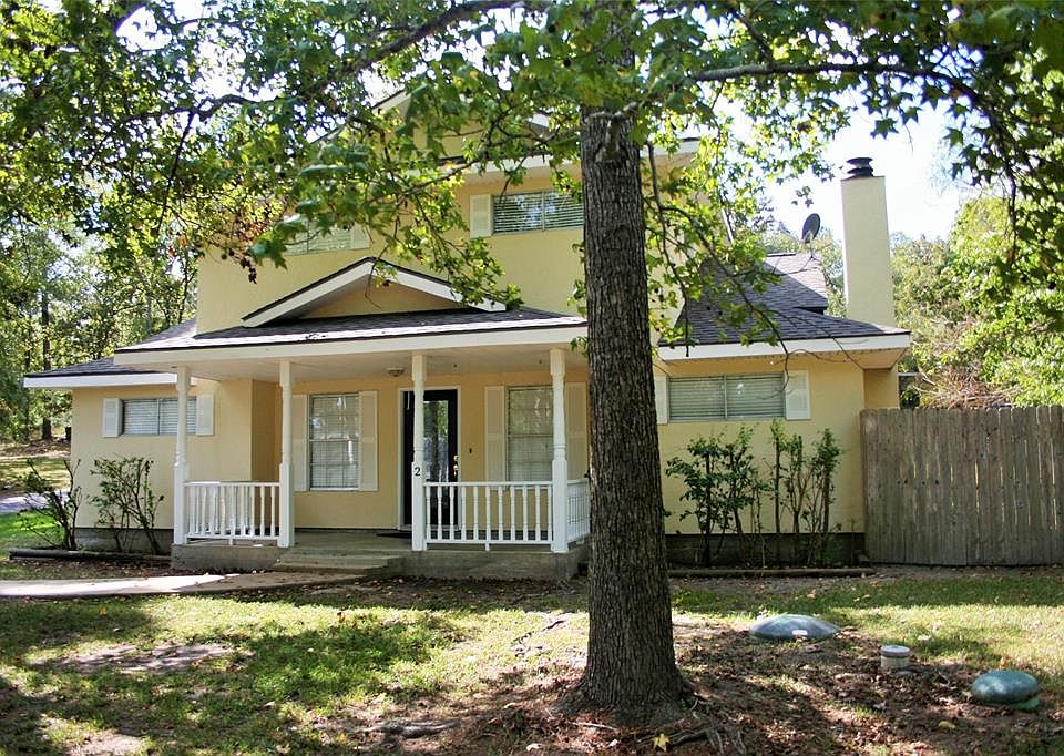 1st image of 2 Dogwood Cir