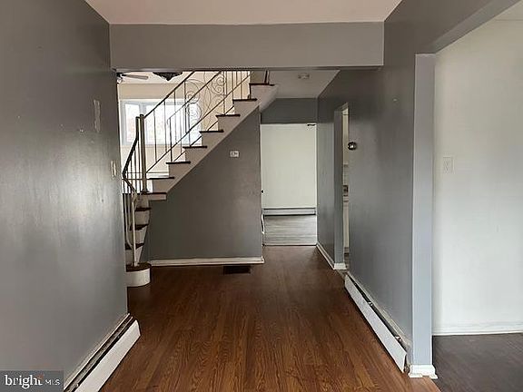 5th image of 165 Central Ave