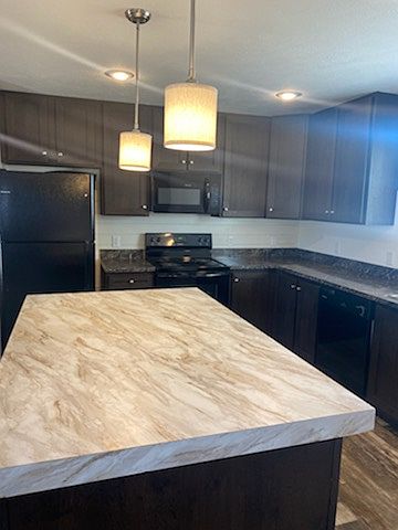 1st image of 1440 W Plum St #65
