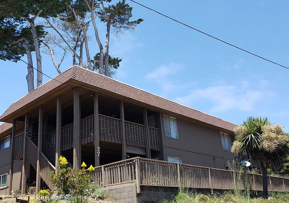 1st image of 2431 Richmond Dr #3