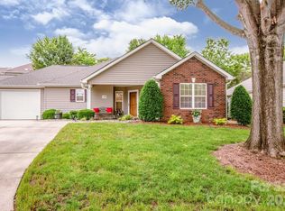 134 Ashwood Ln, Mooresville, NC 28117