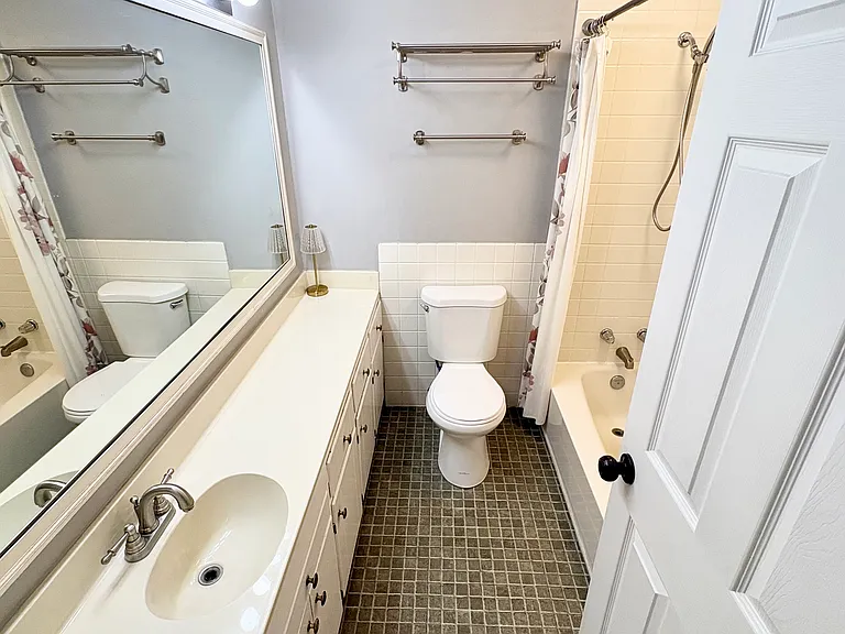 2116 Hobbs Rd #A7 — Photo 26