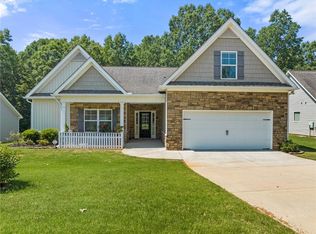 5672 Deep Creek Ct, Flowery Branch, GA 30542