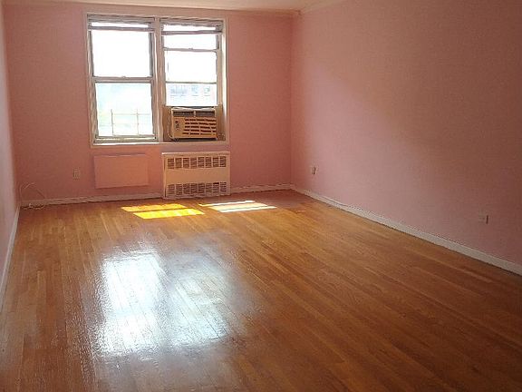 3rd image of 2678 Ocean Ave APT 5