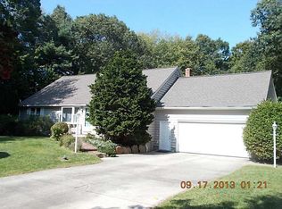 240 Shady Hill Dr, East Greenwich, RI 02818
