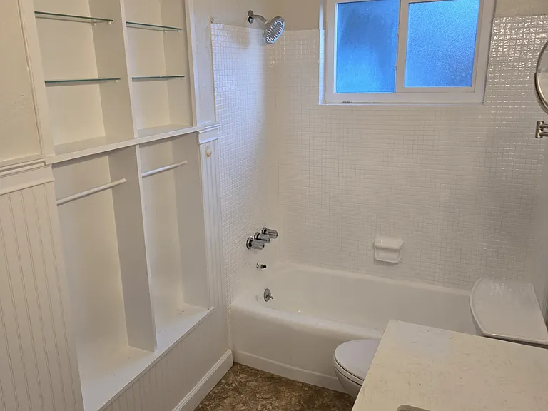 2304 Ringling Blvd #117 — Photo 10