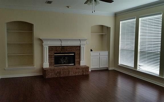 3rd image of 6602 Fox Glen Dr