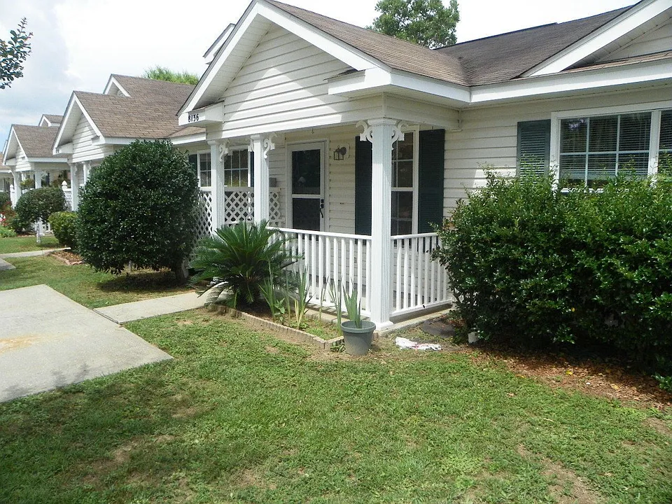 8136 Heirloom Dr