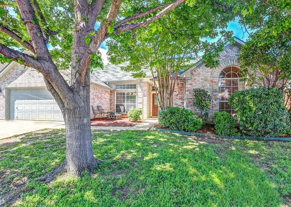 1st image of 6841 Dogwood Ln