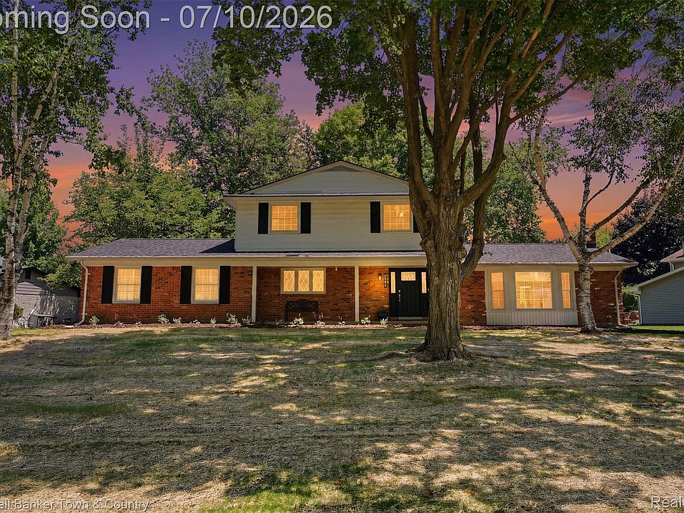 1st image of 4301 Macqueen Dr