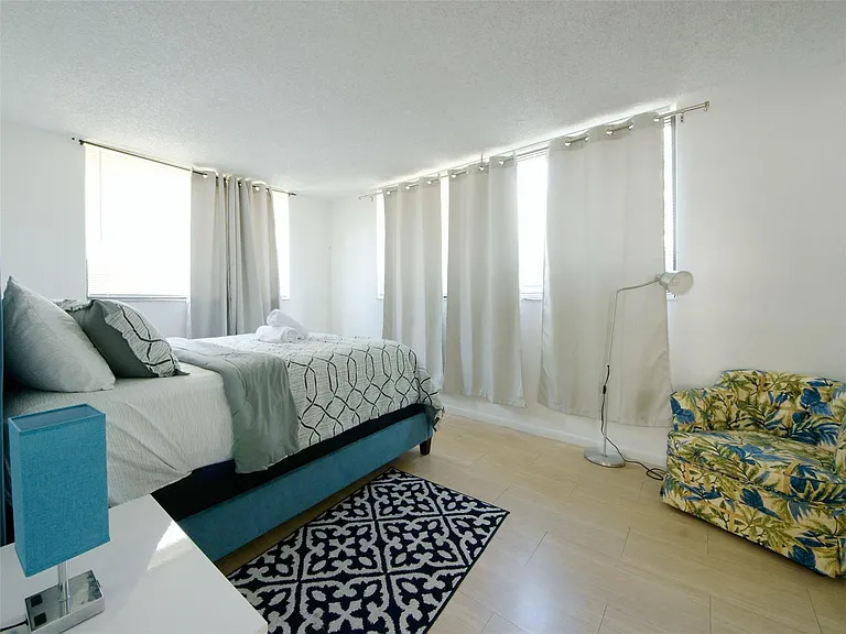 1920 N Congress Ave #105 — Photo 9