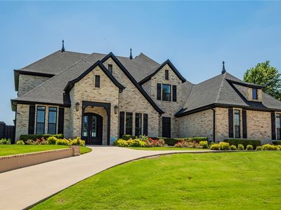 104 W Champions Blvd, Rogers, AR, 72758
