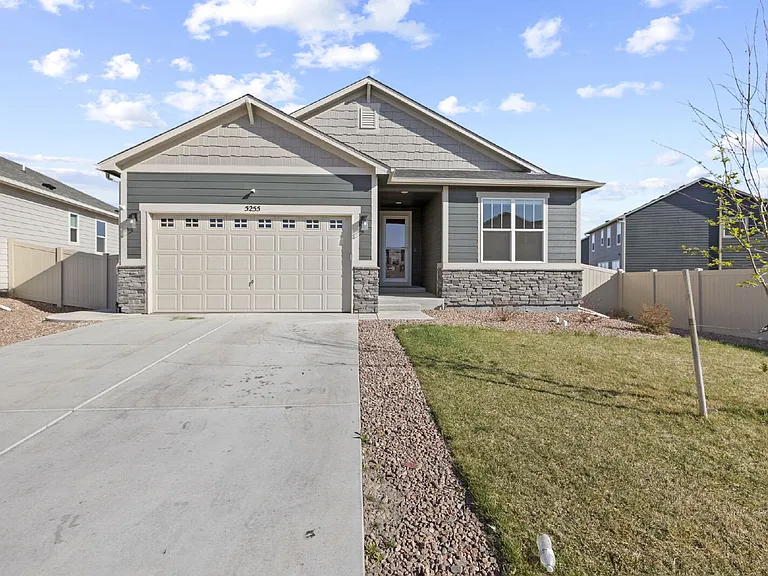 5255 Big Johnson Dr — Photo 1