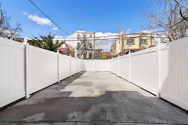 Rented by Compass | media 8