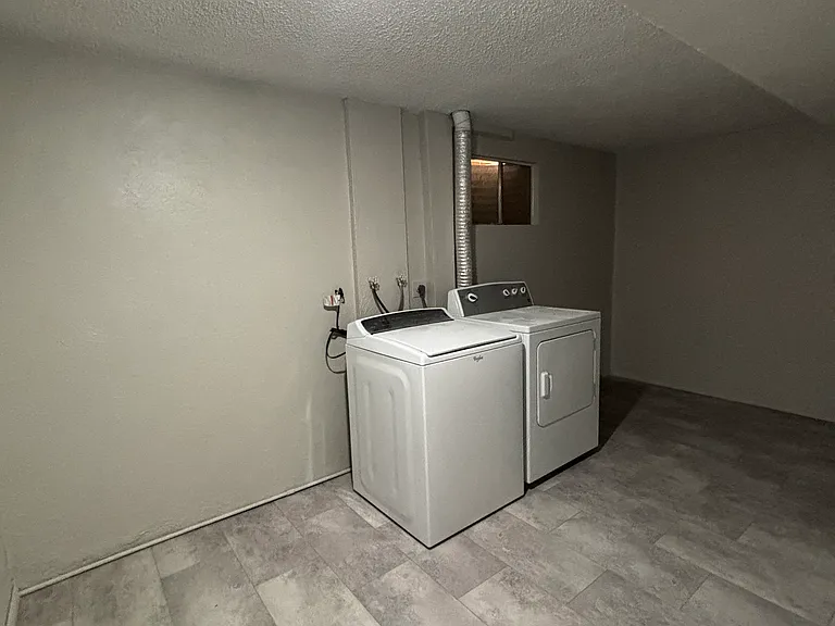 3495 Montebello Dr W — Photo 11