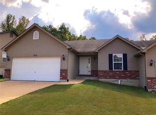 1912 Masters Dr, Festus, MO 63028