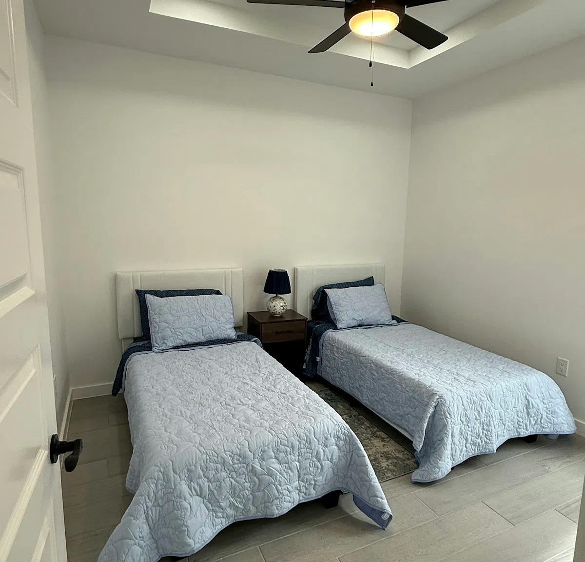 6321 Lancelot Dr — Photo 4