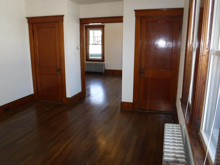 25 Caughey St — Photo 11