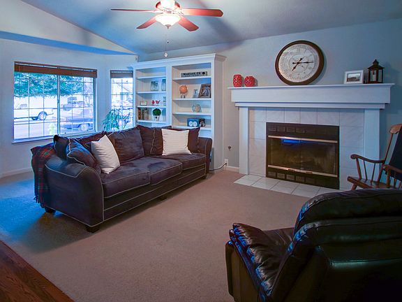 2nd image of 1570 Carmel Valley Dr