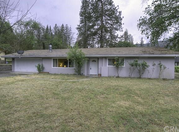 3rd image of 48860 Royal Oaks Dr