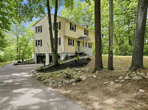 27 Gilcreast Road, Londonderry, NH 03053
