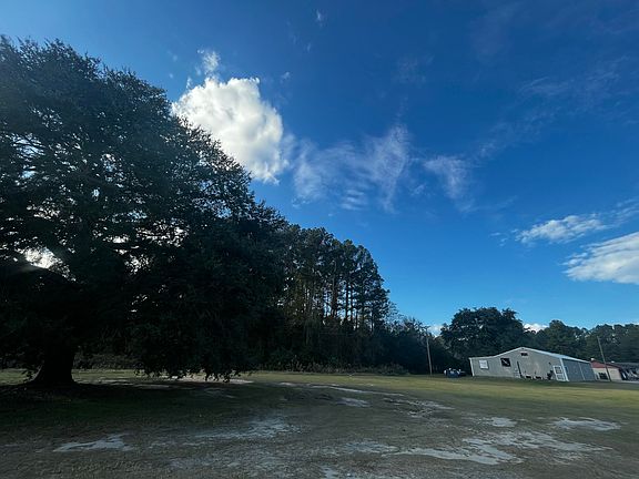 2nd image of 12703 Lowcountry Hwy