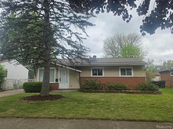 32126 Harvard St, Westland, MI 48186