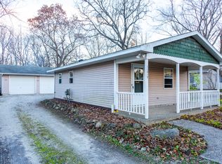 11315 271st Ave, Trevor, WI 53179