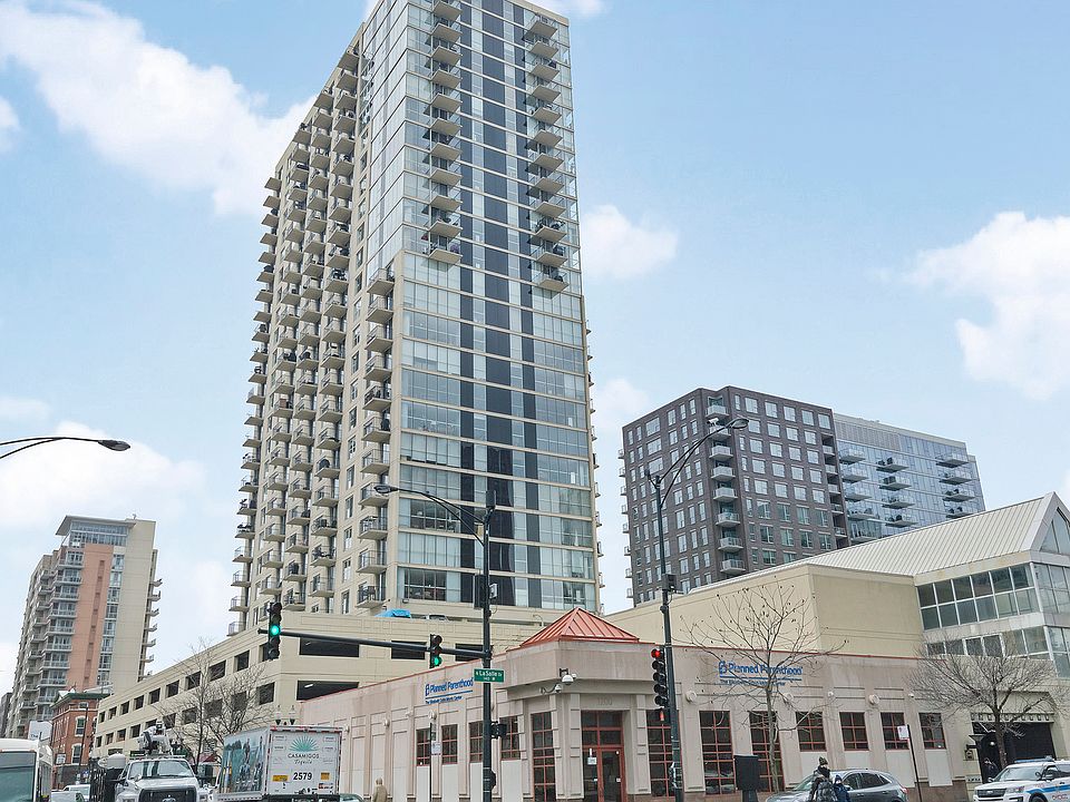 1st image of 1212 N Lasalle St #1704