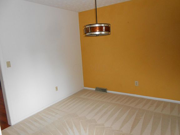 2nd image of 9612 Shalemar Dr