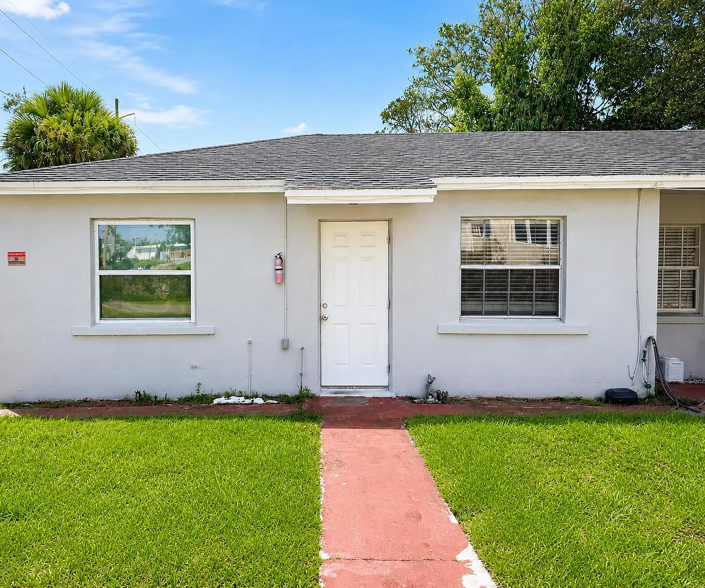 2 bed, 1.0 bath, 800 sqft, $1,500 — Photo 1