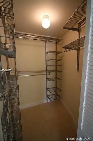 Walk in closet