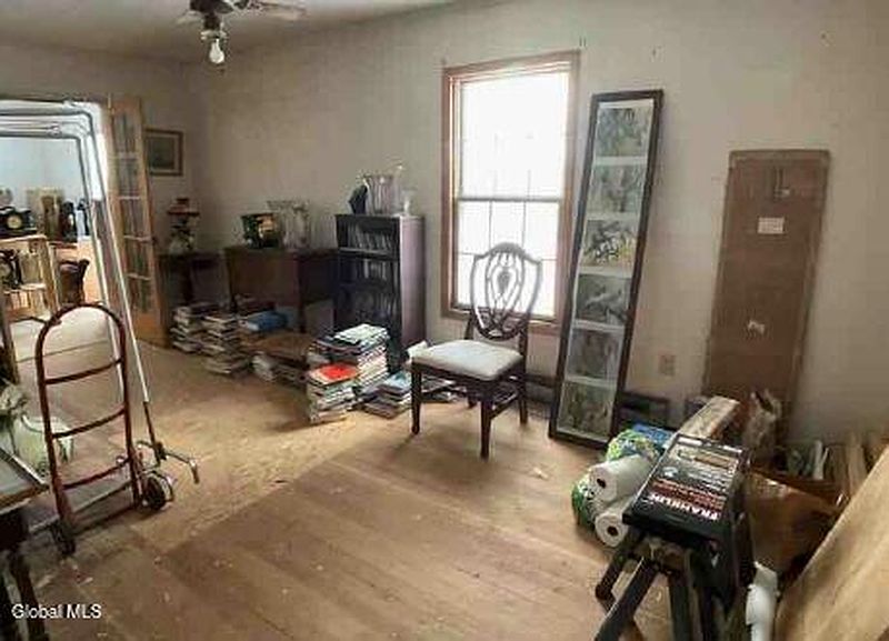 3rd image of 55 Harris Avenue