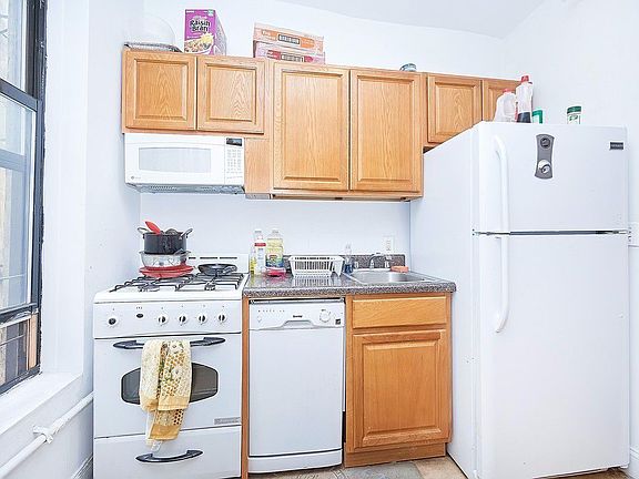 3rd image of 552 W 146th St APT 14
