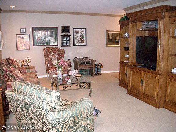 3rd image of 7 Slade Ave APT 622