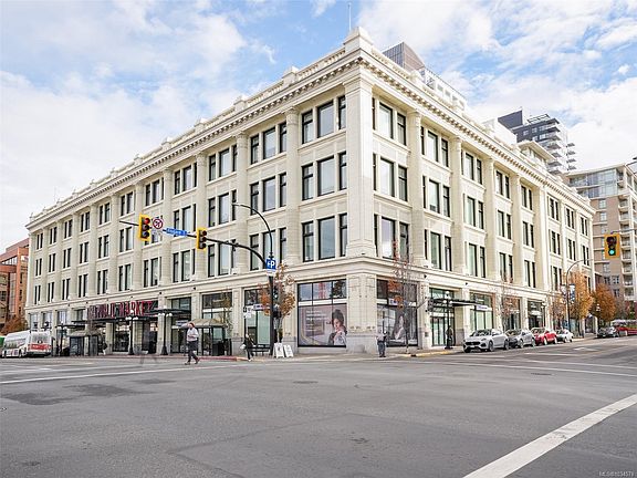 2nd image of 770 Fisgard St #425