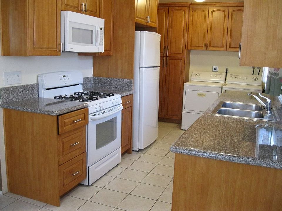 Nice Kitchen Area