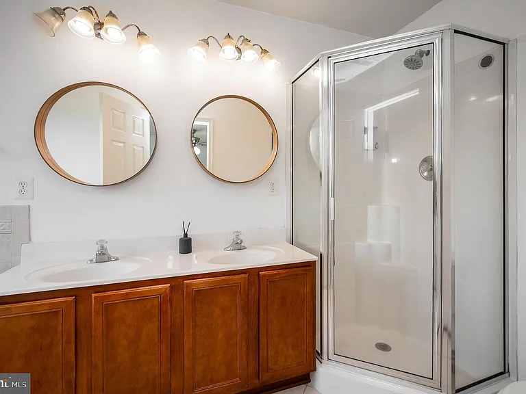 104 Stingray Ct — Photo 19