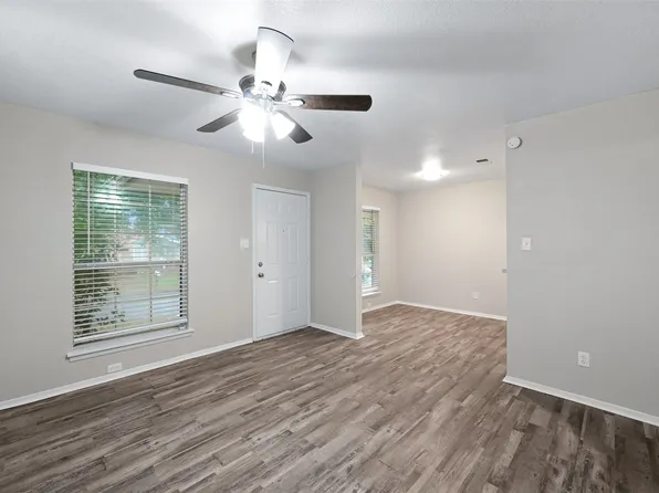 2221 Viewtop Ln #A & B, Arlington, TX 76012