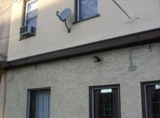 2202 E Main St, Richmond, VA 23223