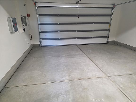 4th image of 9667 Babaco St