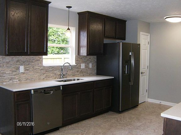 4th image of 1365 Palm Ct
