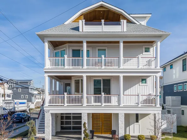 127 N Madison Ave, Margate, NJ 08402