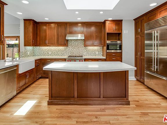 5th image of 4360 Le Bourget Ave